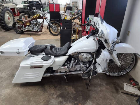 2000 Harley-Davidson FLHT for sale at Claborn Motors, INC in Cambridge City IN