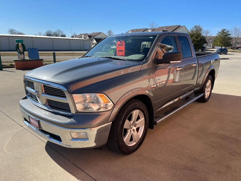 2010 Dodge Ram 1500 for sale at Illinois Auto Wholesalers in Tolono, IL