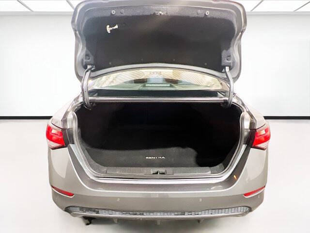 2022 Nissan Sentra SV