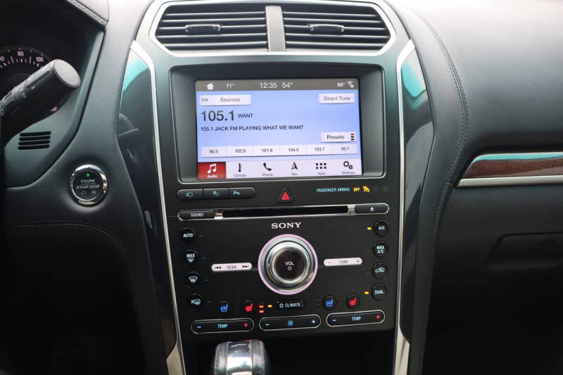 2017 Ford Explorer Platinum