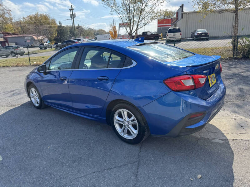 2018 Chevrolet Cruze LT Auto