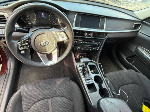 2019 Kia Optima LX
