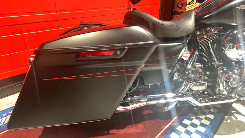 2014 Harley-Davidson FLHXS Street Glide