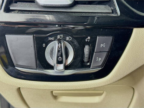 2021 BMW 5 Series 530i