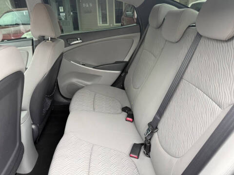 2013 Hyundai Accent GLS