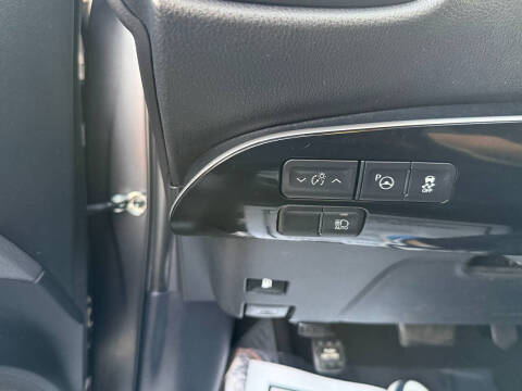 2018 Toyota Prius Two