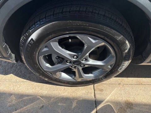 2025 Ford Escape ST-Line Select