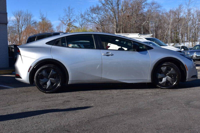 2023 Toyota Prius LE