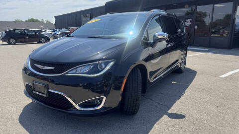2017 Chrysler Pacifica Limited