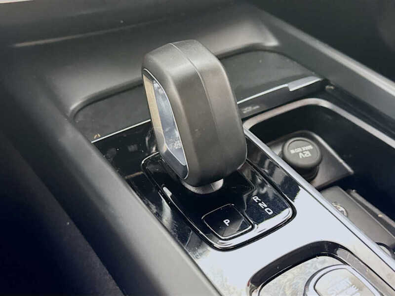 2023 Volvo XC60 B5 Core