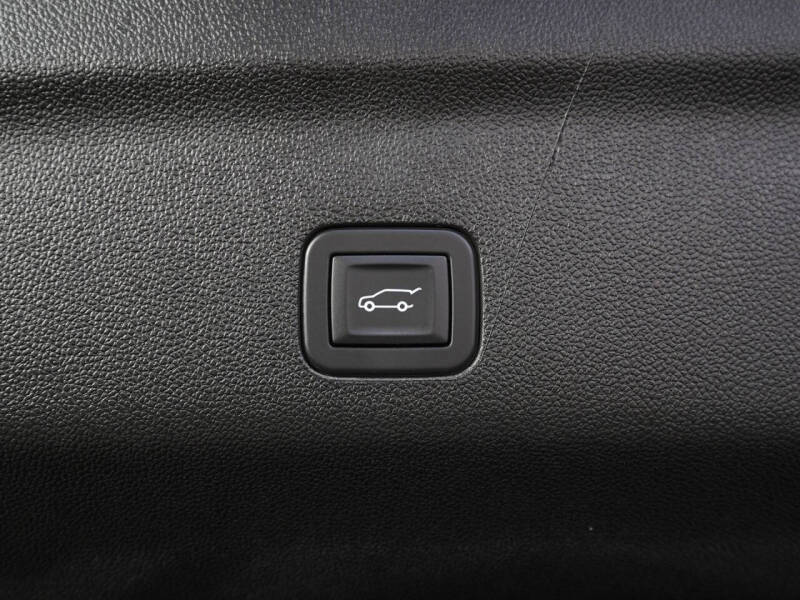 2025 GMC Yukon AT4 Ultimate