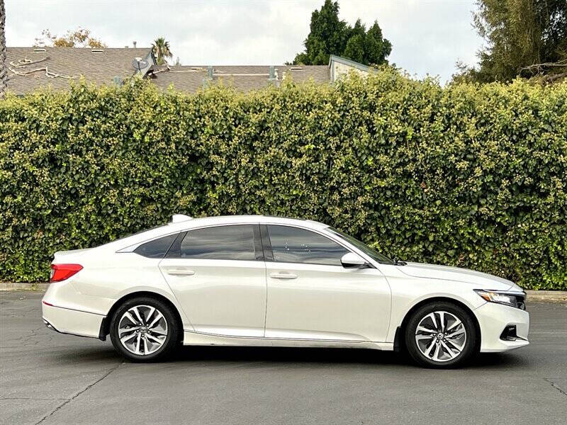 2021 Honda Accord Hybrid EX