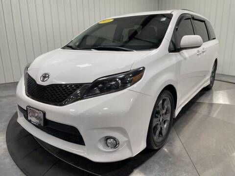 2016 Toyota Sienna for sale at HILAND TOYOTA in Moline IL