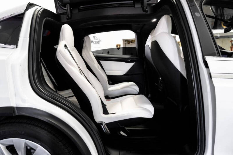 2020 Tesla Model X Long Range