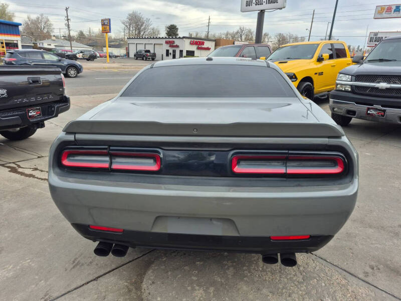 2017 Dodge Challenger