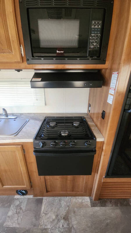 2019 Coachmen Leprechaun