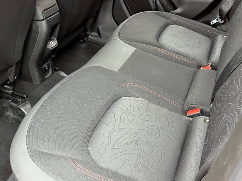 2019 Jeep Renegade Trailhawk