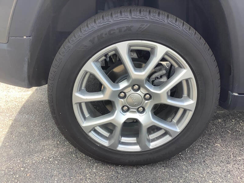 2022 Jeep Compass Latitude Lux