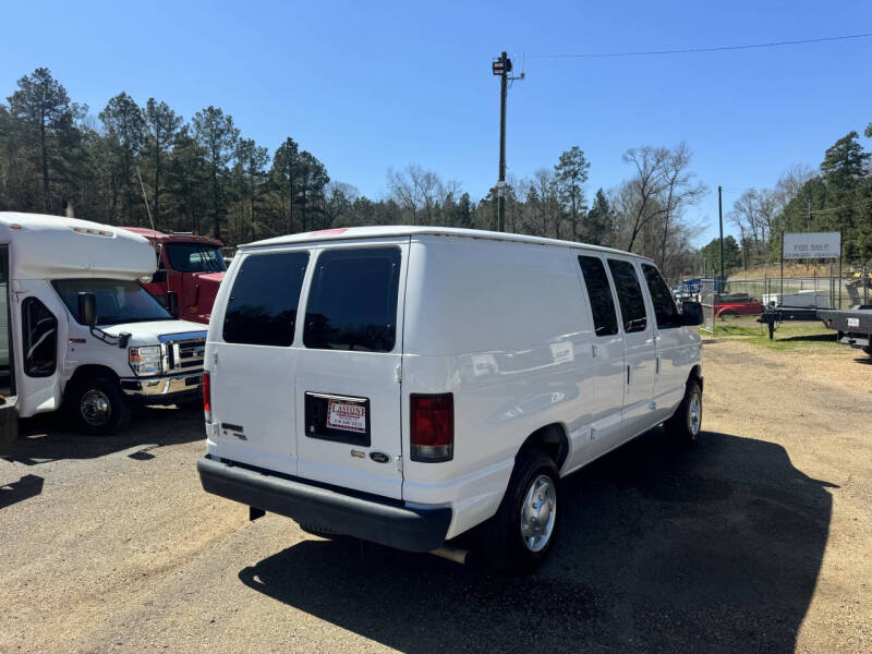 2011 Ford E-Series E-150