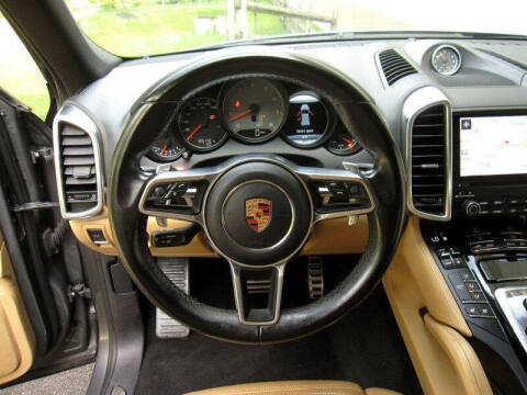 2018 Porsche Cayenne S