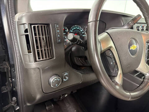 2018 Chevrolet Express 2500