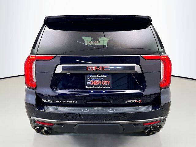 2023 GMC Yukon XL AT4