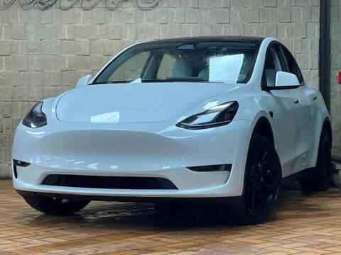 2024 Tesla Model Y Long Range