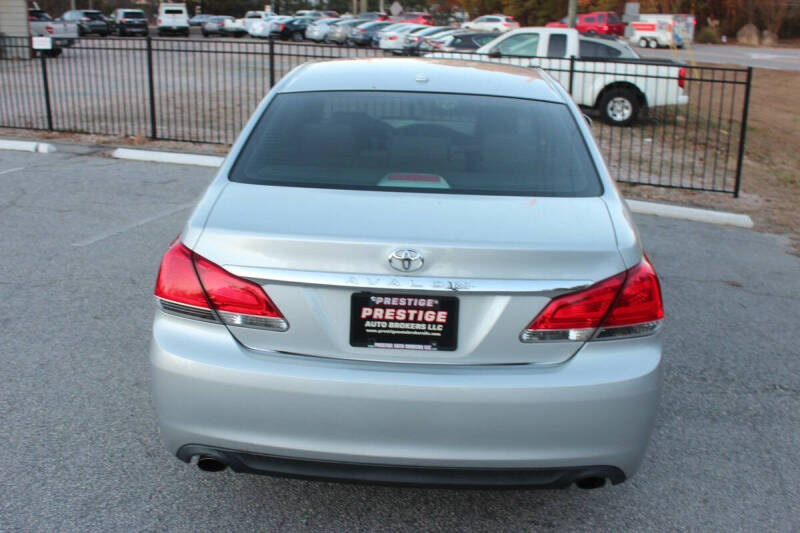 2011 Toyota Avalon Limited
