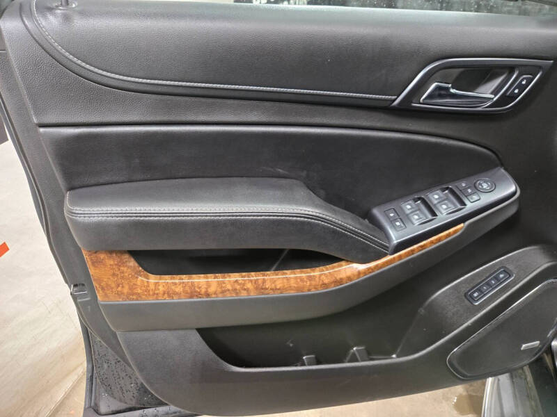 2015 Chevrolet Suburban LTZ