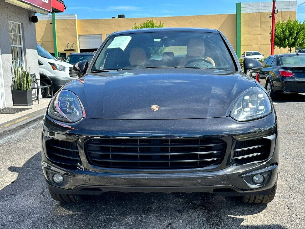 2015 PORSCHE Cayenne SUV / Crossover - $27,995