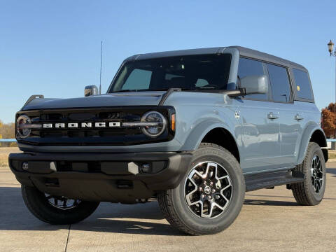 2025 Ford Bronco Outer Banks
