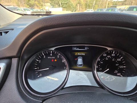2016 Nissan Rogue SV