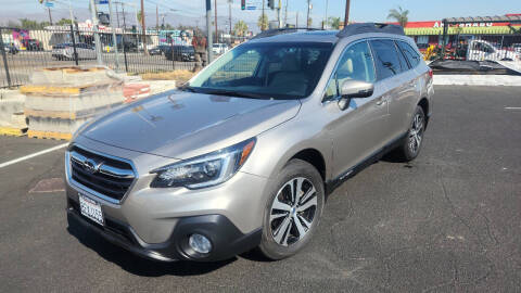 2018 Subaru Outback for sale at Valley Classic Motors in North Hollywood CA