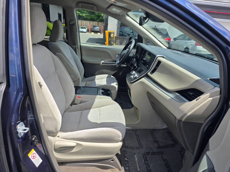 2018 Toyota Sienna