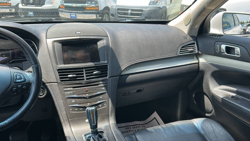 2015 Lincoln MKT EcoBoost