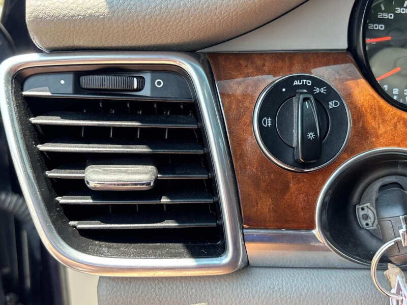 2011 Porsche Panamera