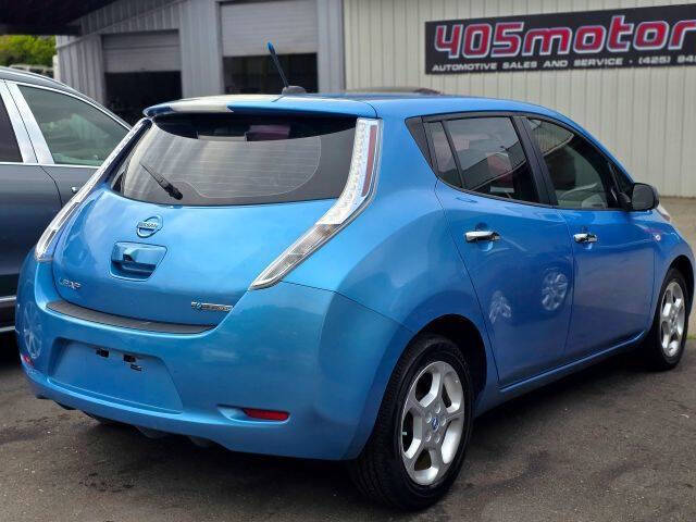 2011 Nissan LEAF SL