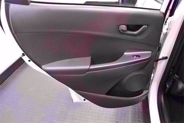 2021 Hyundai Kona SE