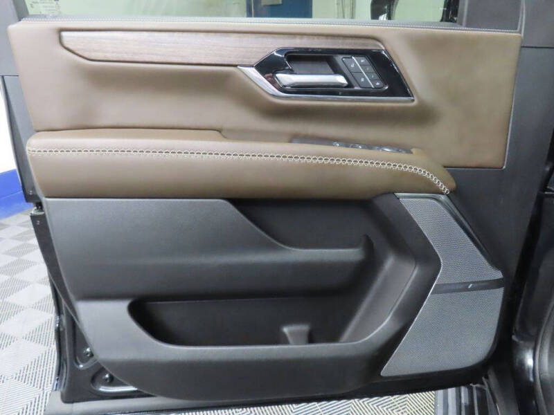 2025 GMC Yukon Denali Ultimate