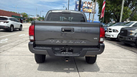 2022 Toyota Tacoma SR5 V6