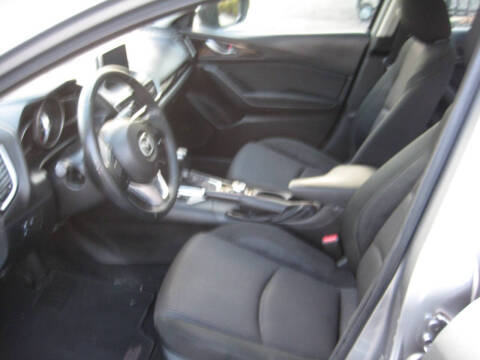 2015 Mazda MAZDA3 i Touring