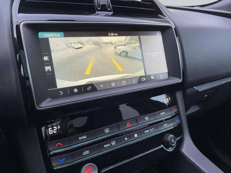 2020 Jaguar F-PACE 25t Premium