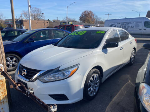 2016 Nissan Altima for sale at AA Auto Sales in Independence MO