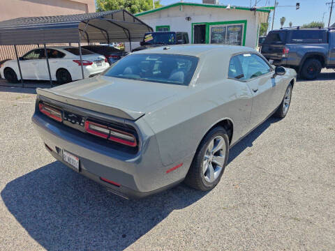 2019 Dodge Challenger SXT
