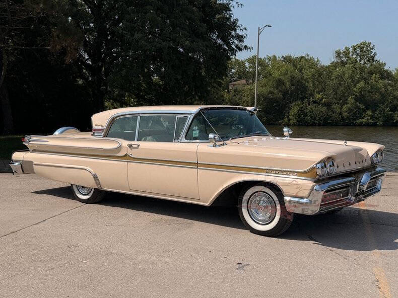 1958 Mercury Turnpike Cruiser
