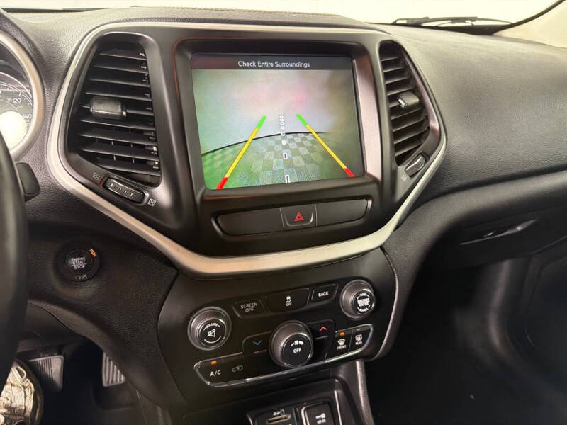 2018 Jeep Cherokee Latitude Plus