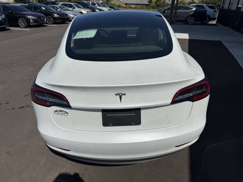 2019 Tesla Model 3 Standard Range Plus