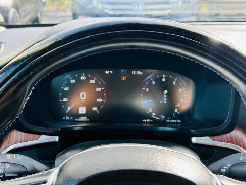 2021 Volvo S60 T6 Momentum