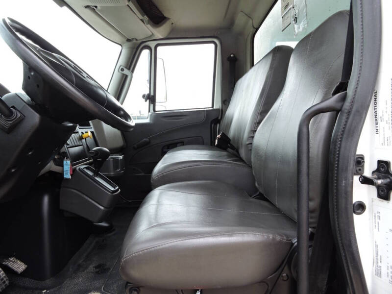 2019 International DuraStar 4300