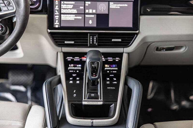 2021 Porsche Cayenne E-Hybrid